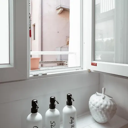 Mercanti Modern Flat - Balcony - Centro *