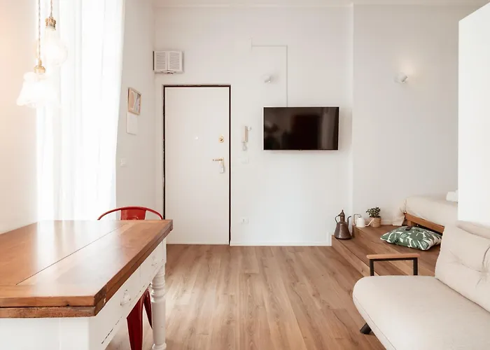 Mercanti Modern Flat - Balcony - Centro *